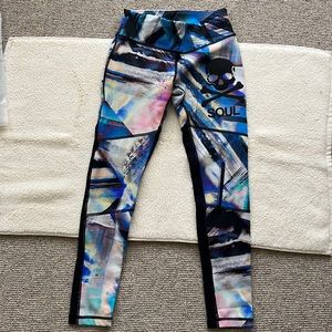 SOULCYCLE performance  cropped leggings Size small